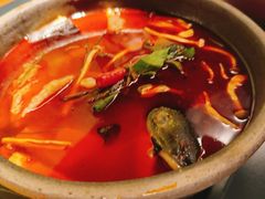 毛辣果酸汤鱼-Ameigo梅果·云贵川bistro(长宁来福士店)