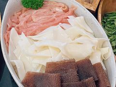 -廖掌柜·重庆鲜货火锅(上海首店)