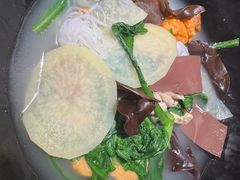 -万记麻辣烫国展总店