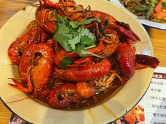 -华府九号海鲜烧烤大排档(龙域店)