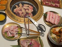 -炙城·韩式烤肉(南京东路店)