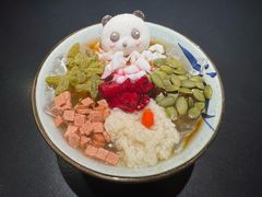 -麻六记(凤凰汇店)
