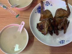 脆皮乳鸽-港澳烧卤馆