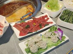 -生活如沸·顺德水牛奶火锅(人民广场店)