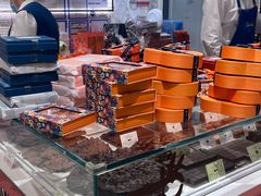 -VENCHI 闻绮(北京国贸商城店)