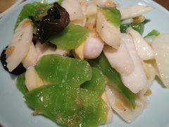 -宽鲜锅贴家常菜(永旺东部购物中心香港中路店)