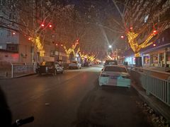-鲁班小馆(政四街店)