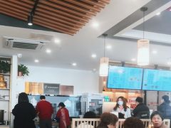 -佬钱湾仔(衣裳街店)