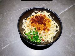 凉面-巴厘龙虾·榜首油焖大虾(洞庭·艺术洋房店)