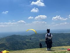 -趣飞飞黑麋峰国际滑翔伞基地