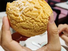 爆浆榴莲泡芙-星怡会·新加坡新美食(江南环球港店)