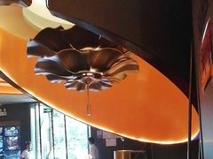 -尚善若水·汤泉·SPA·沐足(东方渔人码头店)