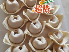 刀鱼馄饨-老半斋(福州路店)
