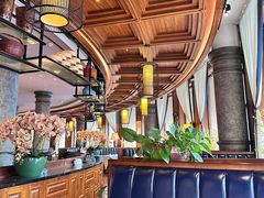 -八府香鸭·啫啫煲(华山路店)