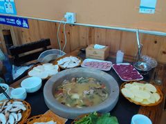 -抚仙湖生态石锅鱼野生菌(告庄店)