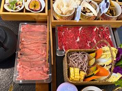 -菌自由丨野生菌火锅特色庭院餐厅(丽江古城店)