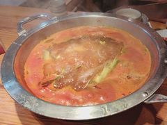 -野山舂·贵州现舂酸汤牛肉(鸿通城店)