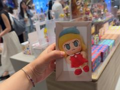 -泡泡玛特POPMART(国金街店)