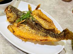 好味汁酥炸黄鱼-大树餐厅(红旗街万达店)