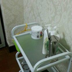 -苗方清颜·祛痘皮肤管理