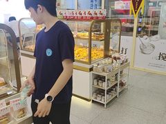 -红星前进面包牛奶公司(五道口购物中心店)