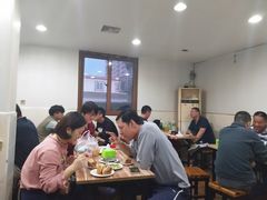 大堂-宝瑞门钉肉饼店