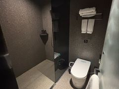 -万泊酒店(长沙五一广场国金中心店)