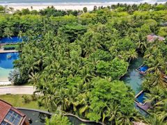 -三亚湾海居铂尔曼度假酒店