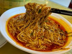 -柏合黄记豆腐皮饭店