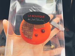 -Salon de The de Joel Robuchon(外滩18号店)