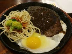 -皇品世家牛排(七一路店)