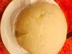 红烧肉夹馒头-桐庐窄溪野鱼馆