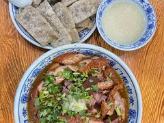 卤煮火烧-门框胡同百年卤煮(新街口店)