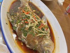 -芦茨金富饭庄·25年老字号·专做稻草鸡