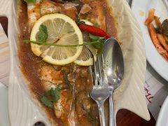 -Thai Pothong Restaurant