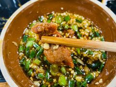 -灌县老妈砂锅串串香(万科红生活广场店)