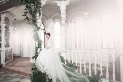 -上花轿婚纱摄影