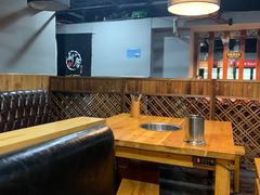 大堂-何氏串串香火锅(翠亨店)