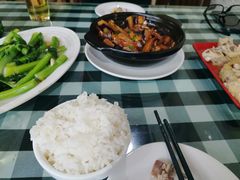 -广东粤秀餐馆(佳家花园小区店)