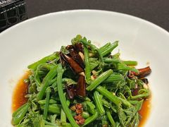 -铜锣湾·有麝自然香(渝北财富中心店)