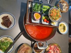 -楠小云·云南鲜菌·鲜牛自助火锅(九眼桥店)