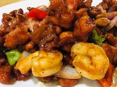 椒香虾仁爆鸡球-陈傻子餐厅(世纪都会店)