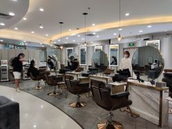 -八佰伴8008星级形象店
