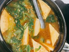 大酱汤-马路牙子烧烤音乐酒馆(望京店)