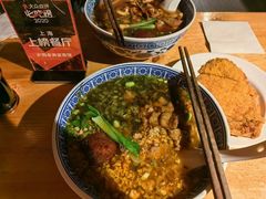 -沪西老弄堂面馆(定西路店)