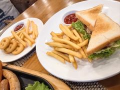 -柏斯图德国餐吧(馆陶路德国风情街店)