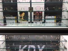 -镜客眼镜(浦江欢乐颂店)