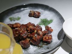 -贝勒爷·酥不腻烤鸭
