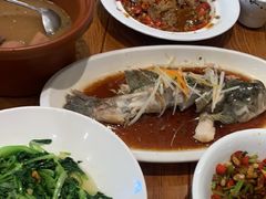 -黄泥岗·地道湖北菜(奥特莱斯店)