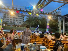 -渔家火锅·海鲜自助餐·演艺(亚龙湾天域酒店)